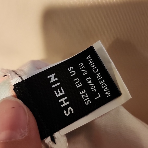 Animal print top - Picture 4 of 4